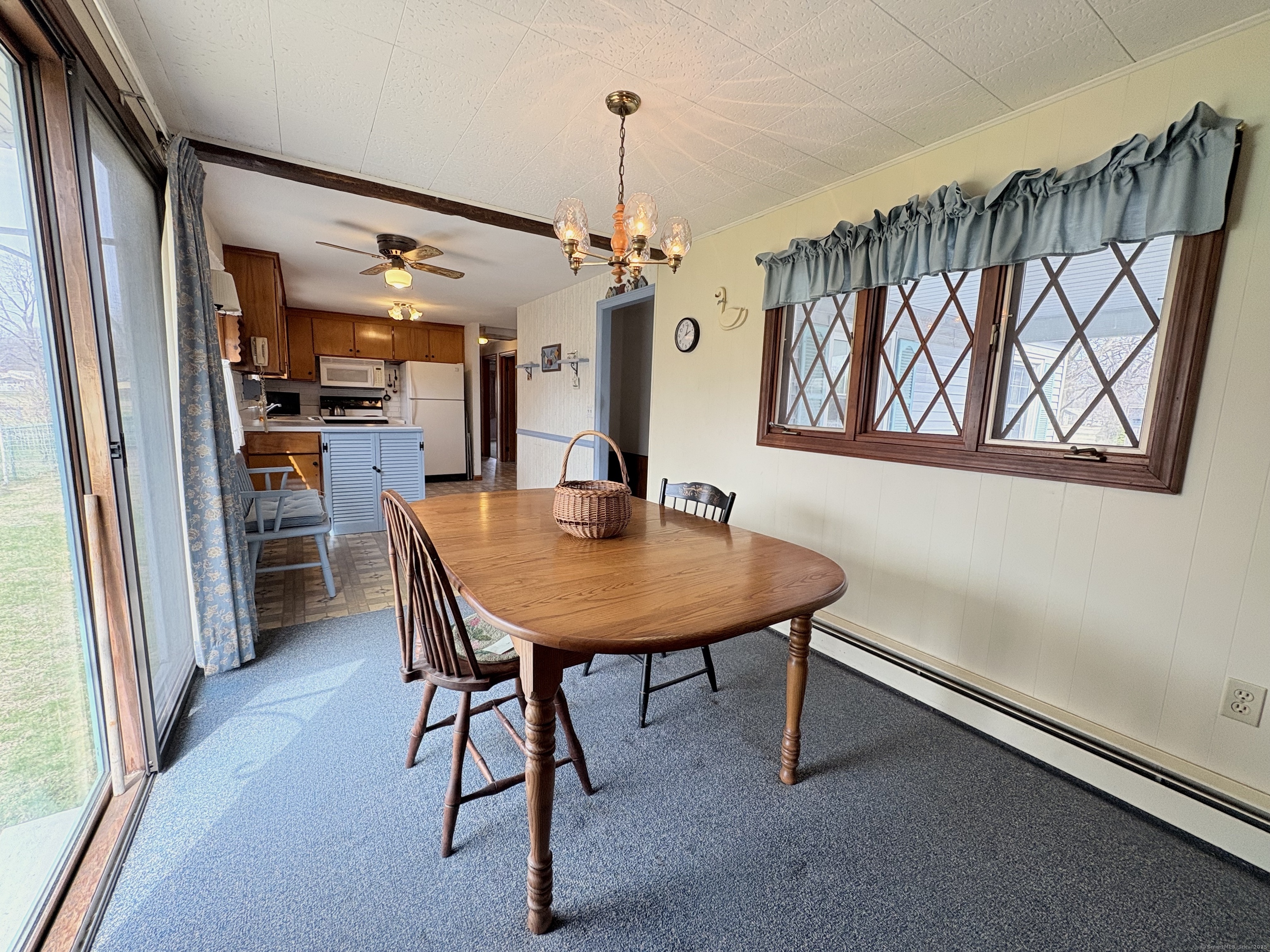 453 Denslow Street, Windsor Locks, Connecticut image 15