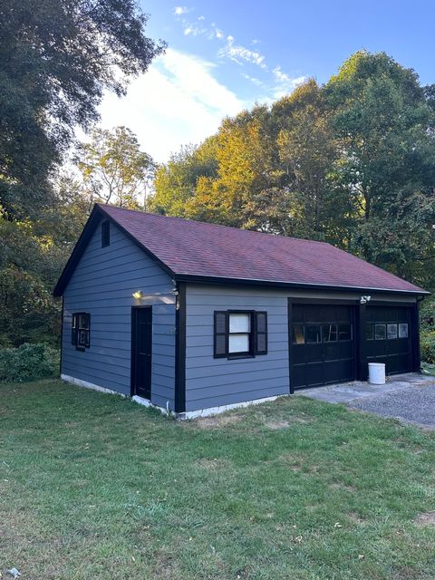 A home in Ledyard