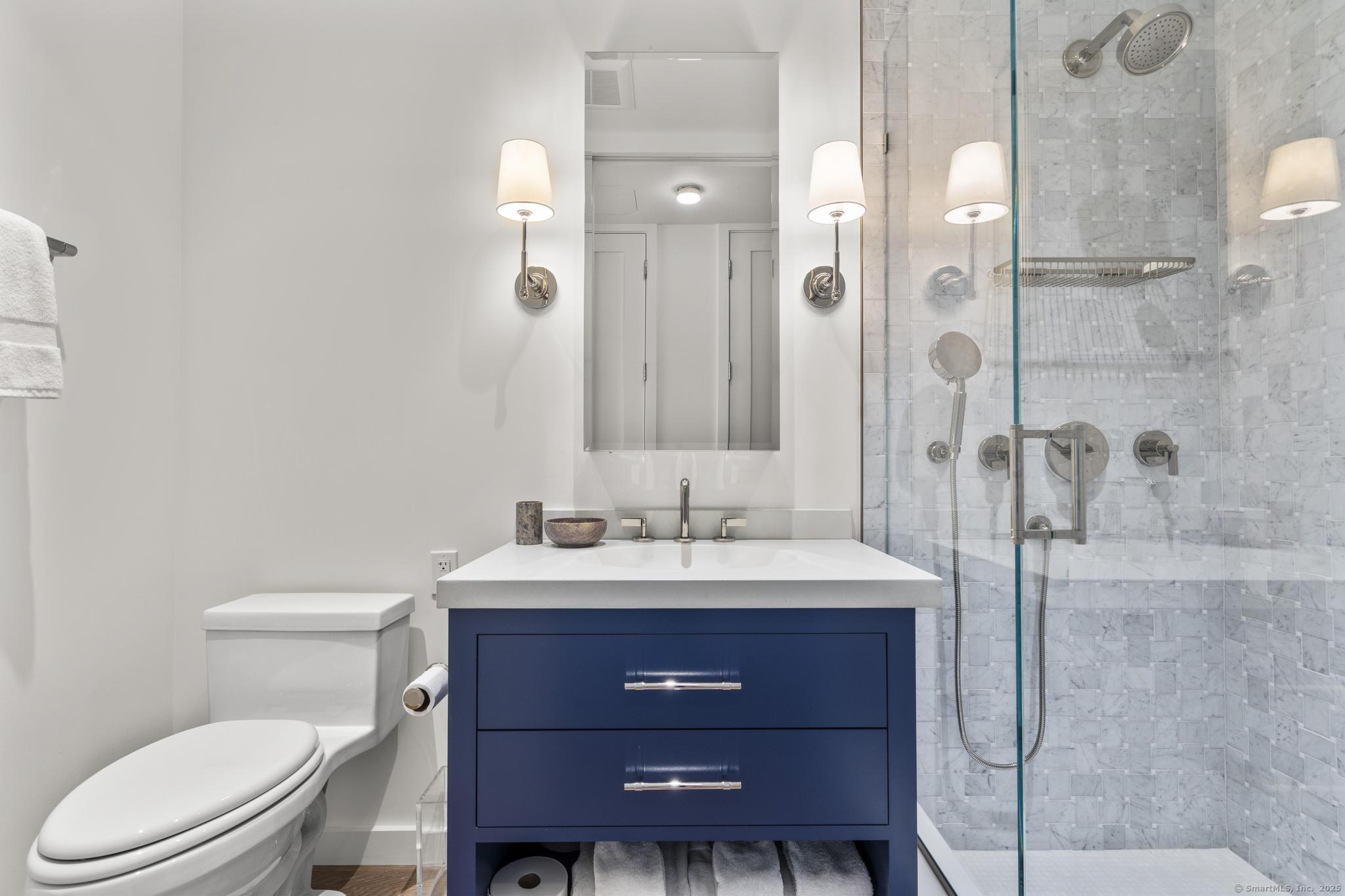 Norwalk, Connecticut 06853, United States, 3 Bedrooms Bedrooms, ,3 BathroomsBathrooms,Residential,Active,213964