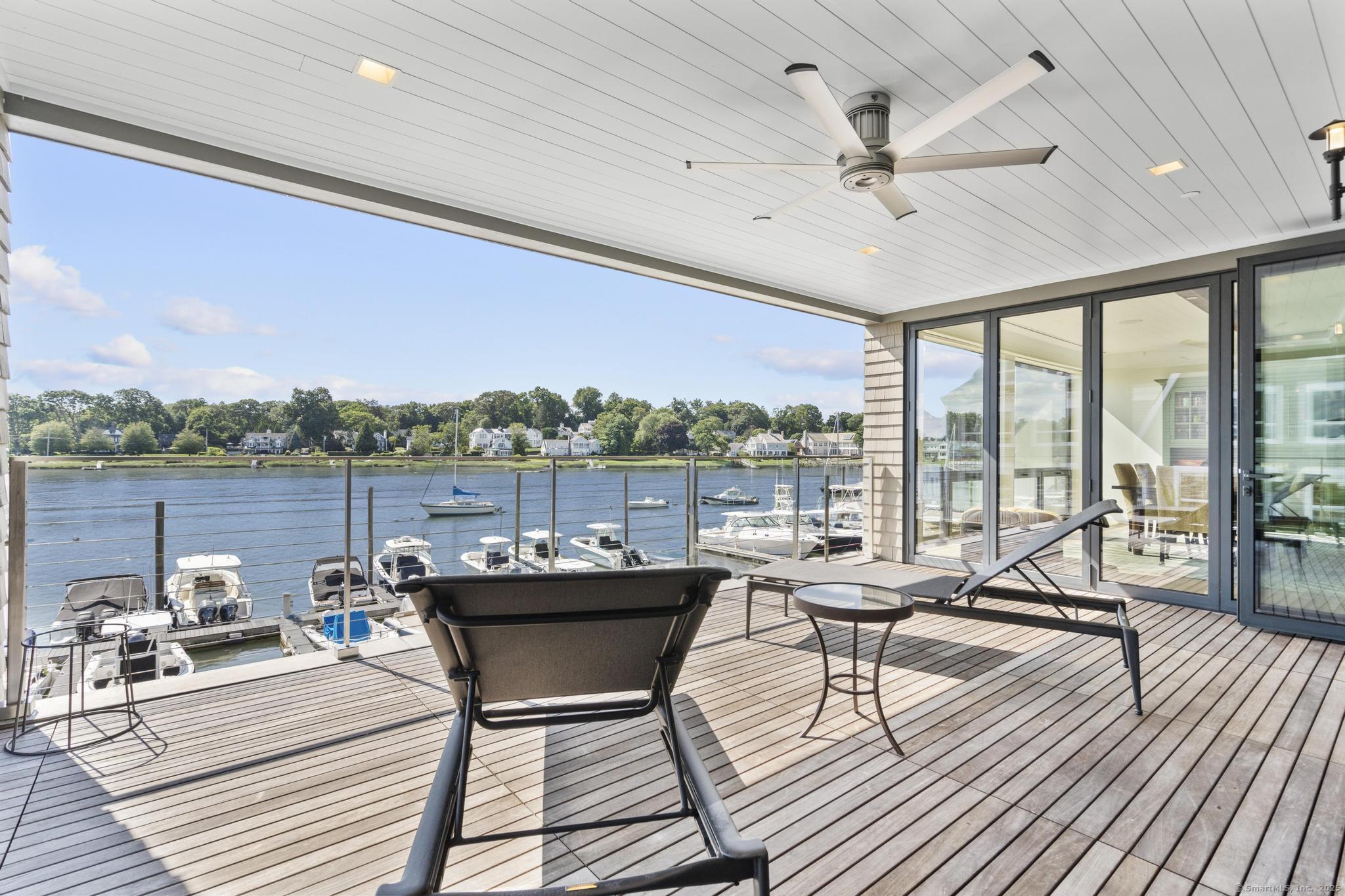 Norwalk, Connecticut 06853, United States, 3 Bedrooms Bedrooms, ,3 BathroomsBathrooms,Residential,Active,213964