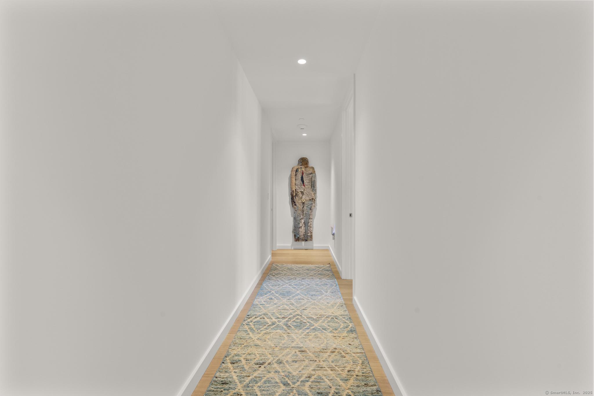 Norwalk, Connecticut 06853, United States, 3 Bedrooms Bedrooms, ,3 BathroomsBathrooms,Residential,Active,213964