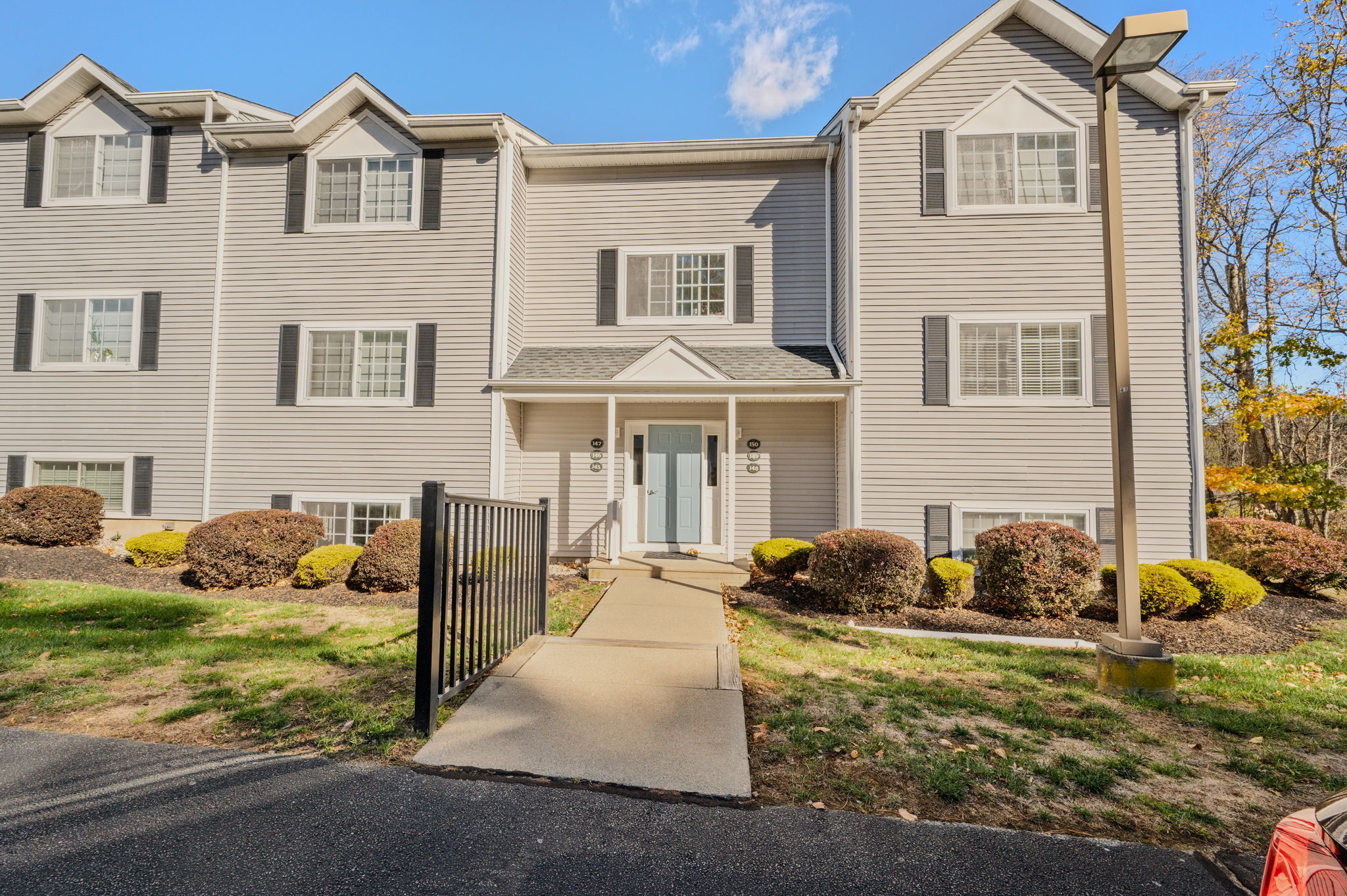 310 Boston Post Road 145