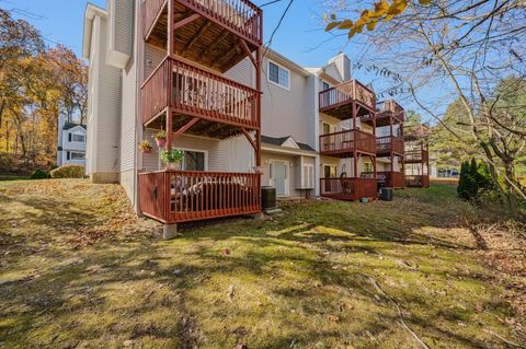 Tiny photo for 310 Boston Post Road #145, Waterford, CT 06385 (MLS # 24138253)