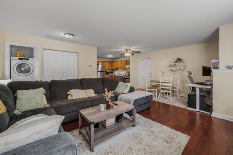 Tiny photo for 310 Boston Post Road #145, Waterford, CT 06385 (MLS # 24138253)