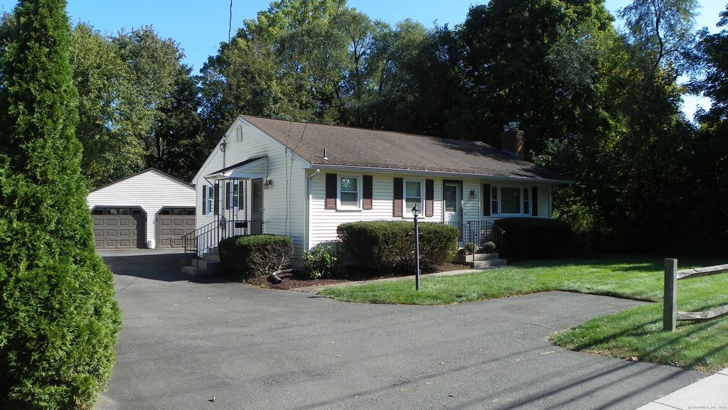 Photo of 276 Cooke Street, Plainville, CT 06062 (MLS # 24133110)