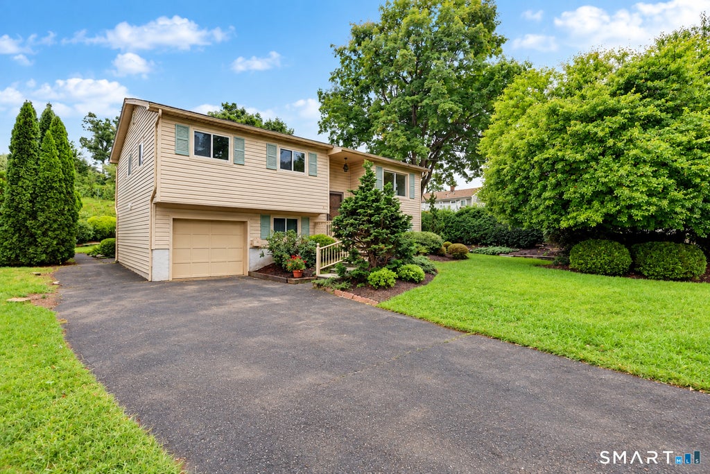 Photo of 5 Windward Road, Norwalk, CT 06854 (MLS # 24206066)