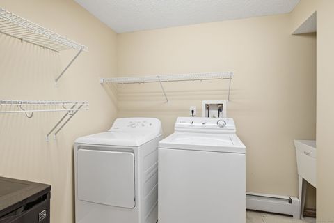 Tiny photo for 3 Hemlock Circle, Stafford, CT 06076 (MLS # 24142387)