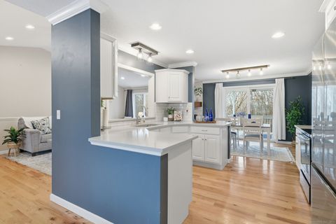 Tiny photo for 3 Hemlock Circle, Stafford, CT 06076 (MLS # 24142387)