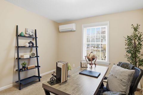 Tiny photo for 3 Hemlock Circle, Stafford, CT 06076 (MLS # 24142387)