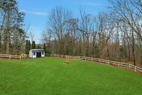 Tiny photo for 3 Hemlock Circle, Stafford, CT 06076 (MLS # 24142387)