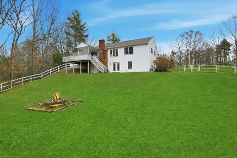 Tiny photo for 3 Hemlock Circle, Stafford, CT 06076 (MLS # 24142387)
