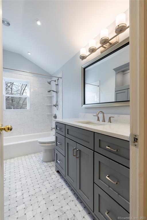 Photo 15 of 40 of 149 Simsbury Road house