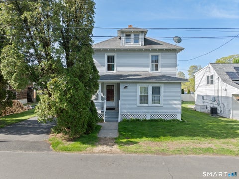 Homes For Sale - 21 Acushnet Street<br/> Naugatuck, CT 06770