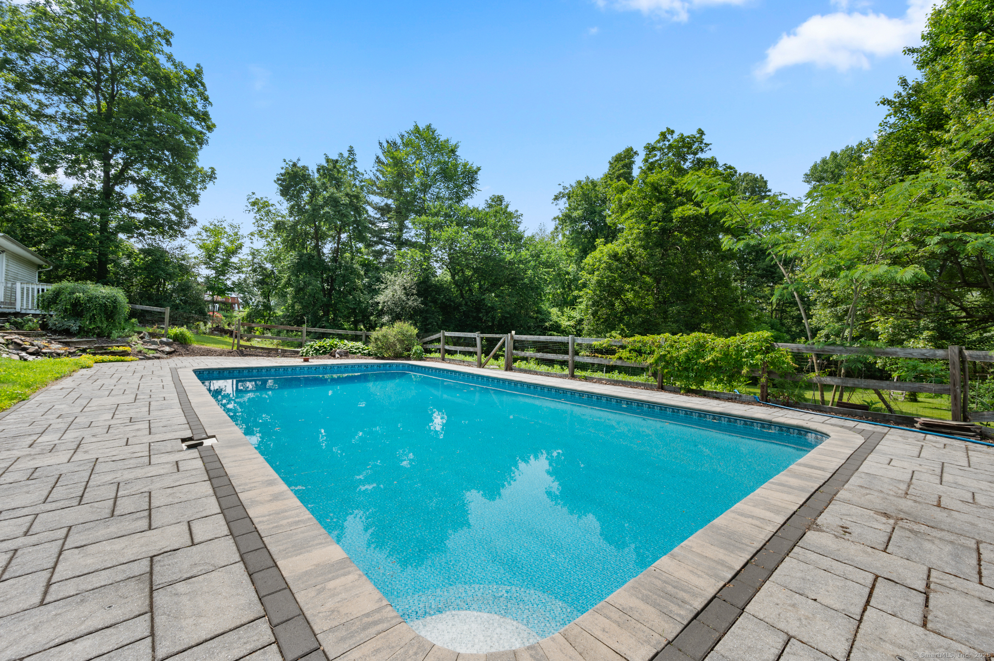 179 South Road
