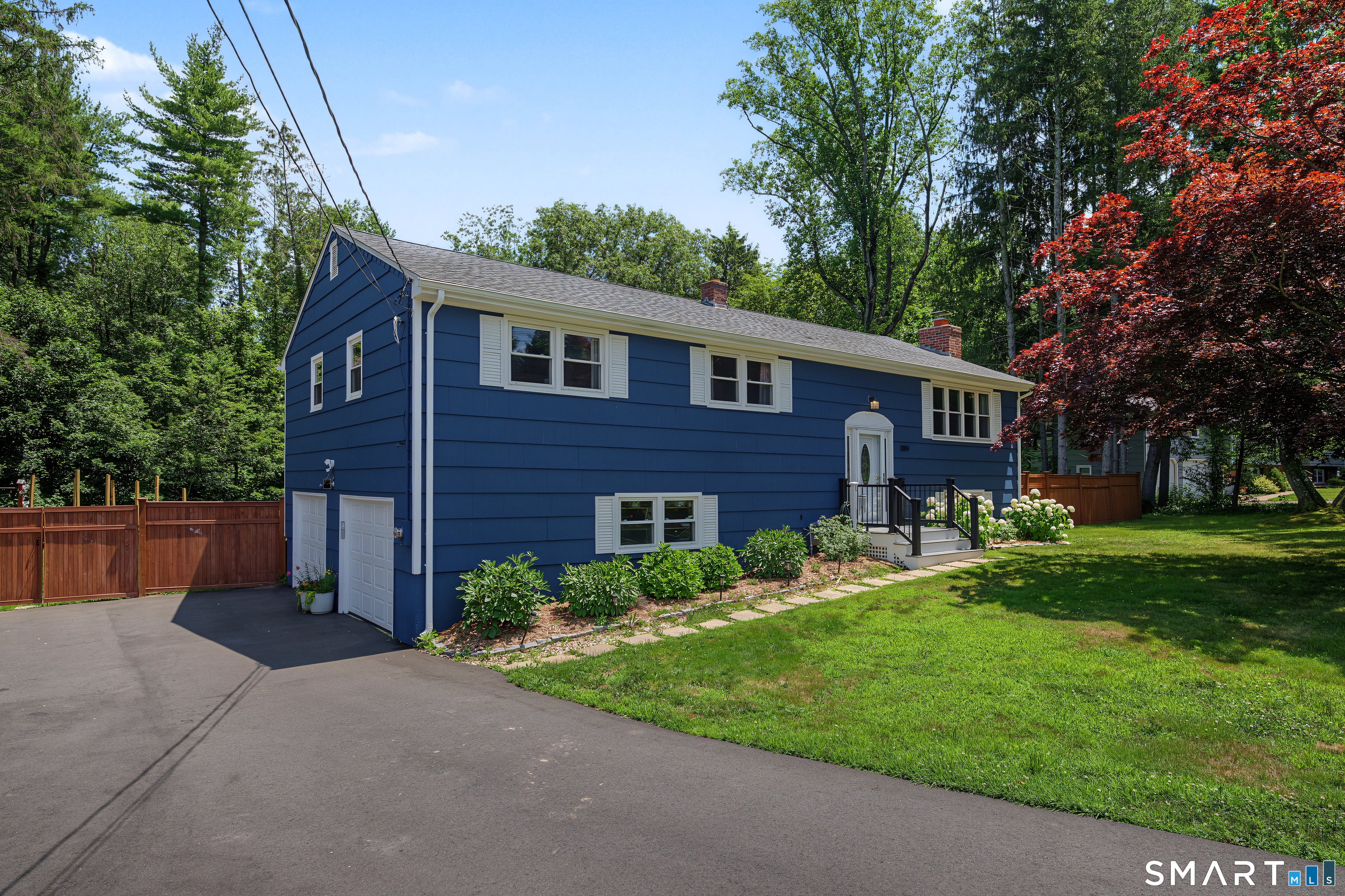 1399 Long Hill Road