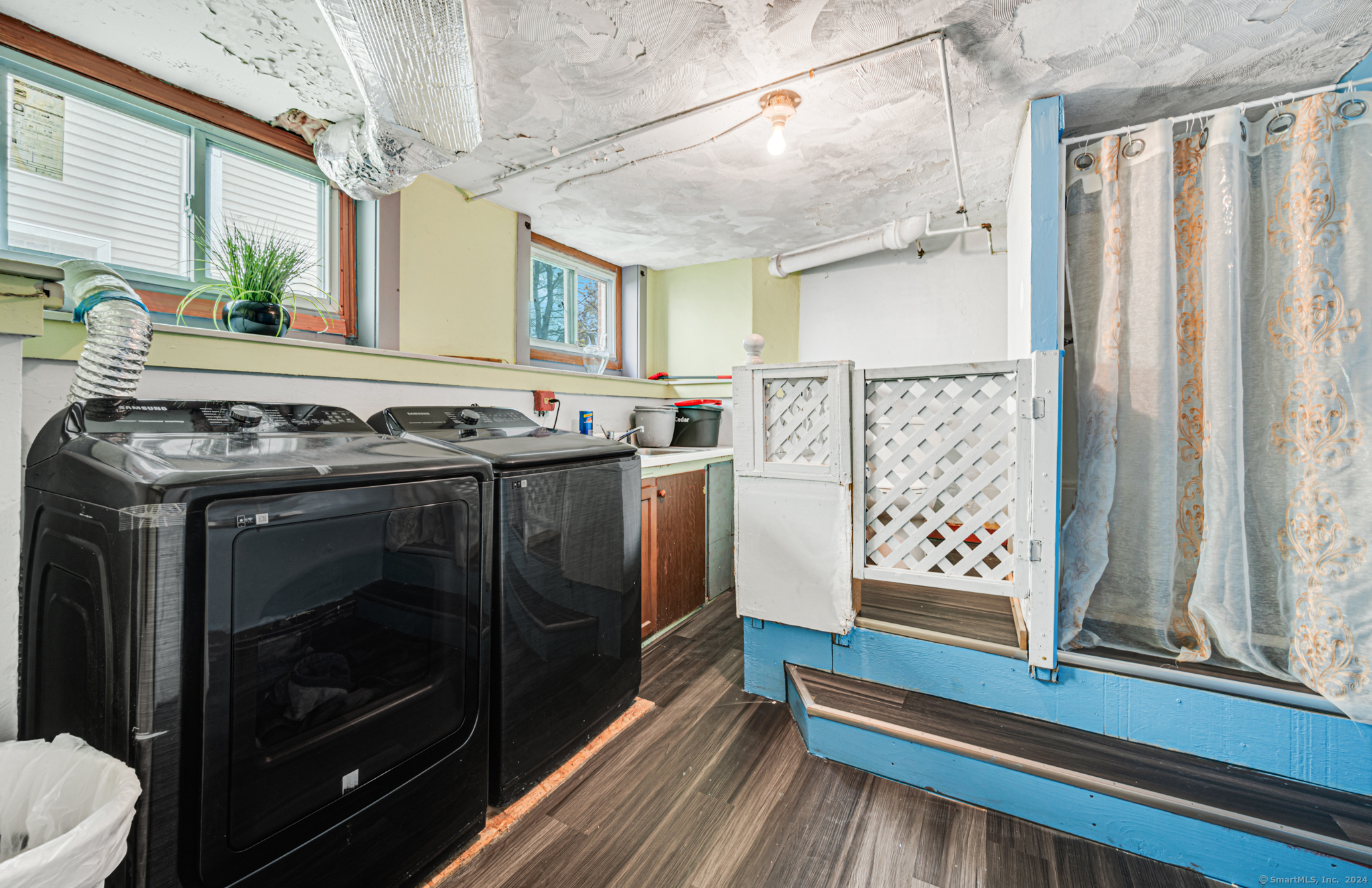 345 Highland Avenue, Waterbury, Connecticut image 32