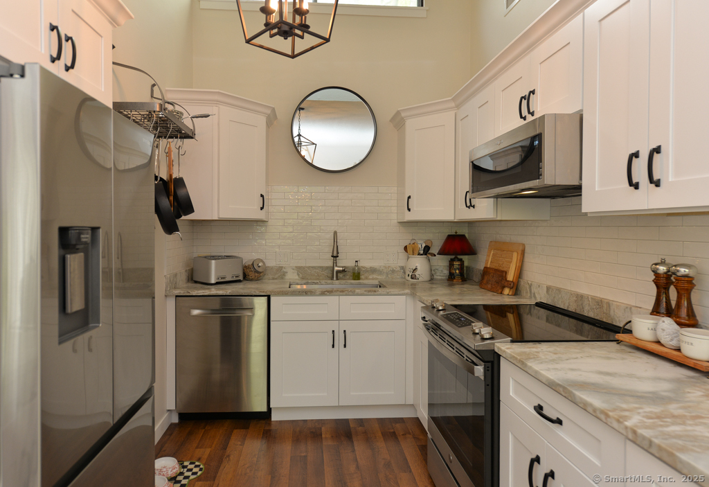 685 Heritage Village #A, Southbury, Connecticut image 11