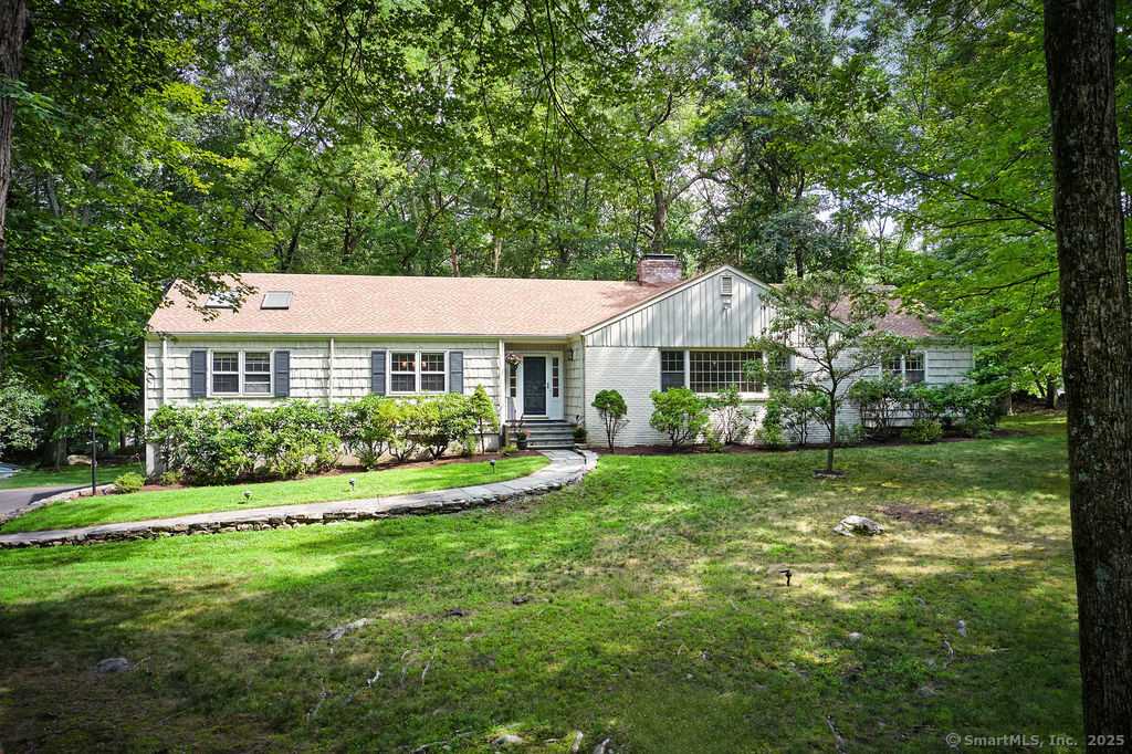 135 Foxwood Road