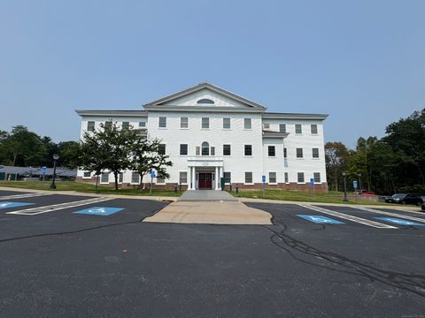 255 Route 80 208 Killingworth CT 06419