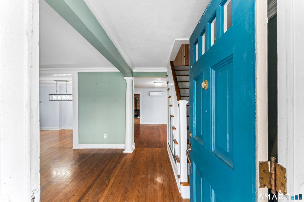 Photo of 74 Middle Quarter Road, Woodbury, CT 06798 (MLS # 24160671)