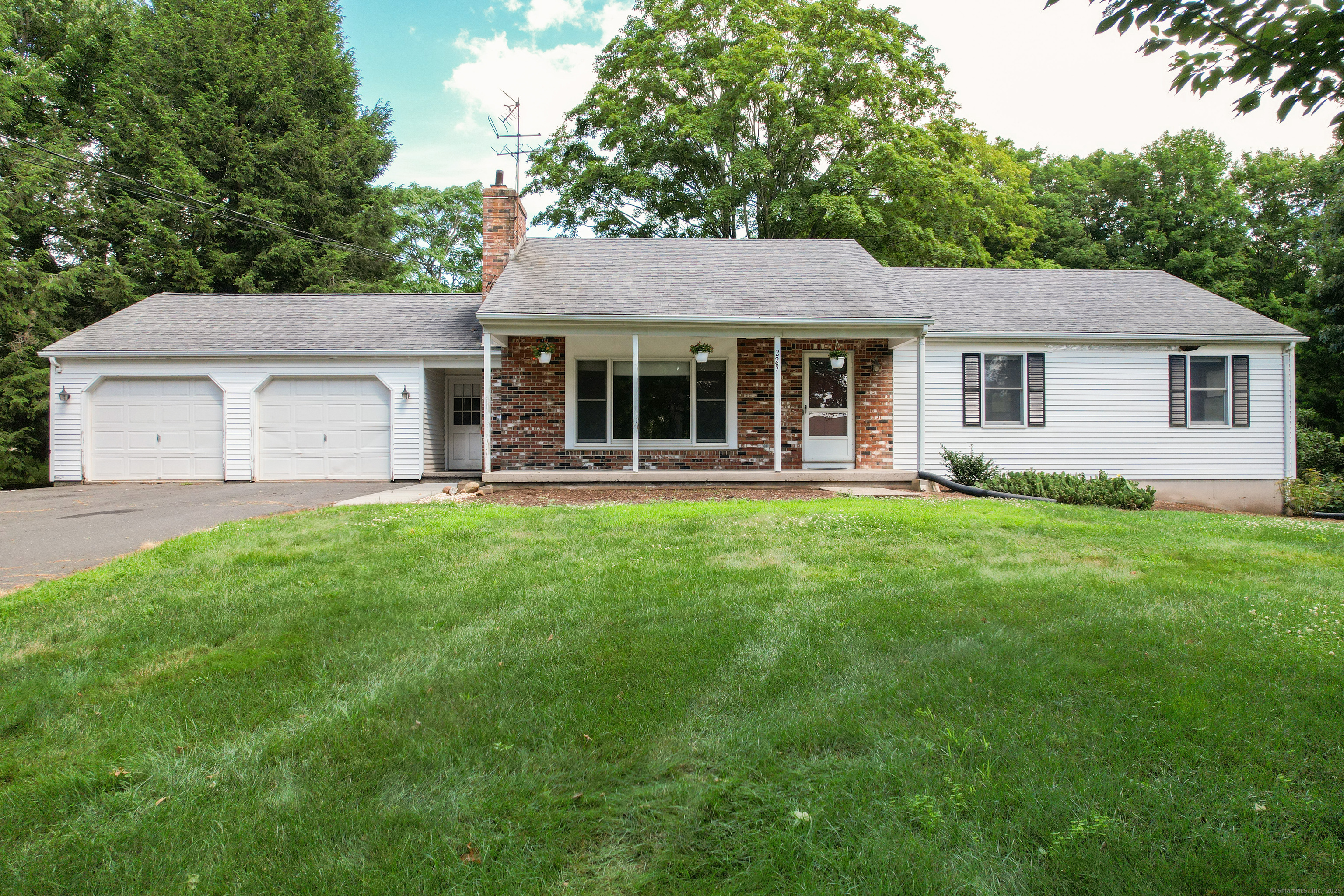 229 Flanders Road