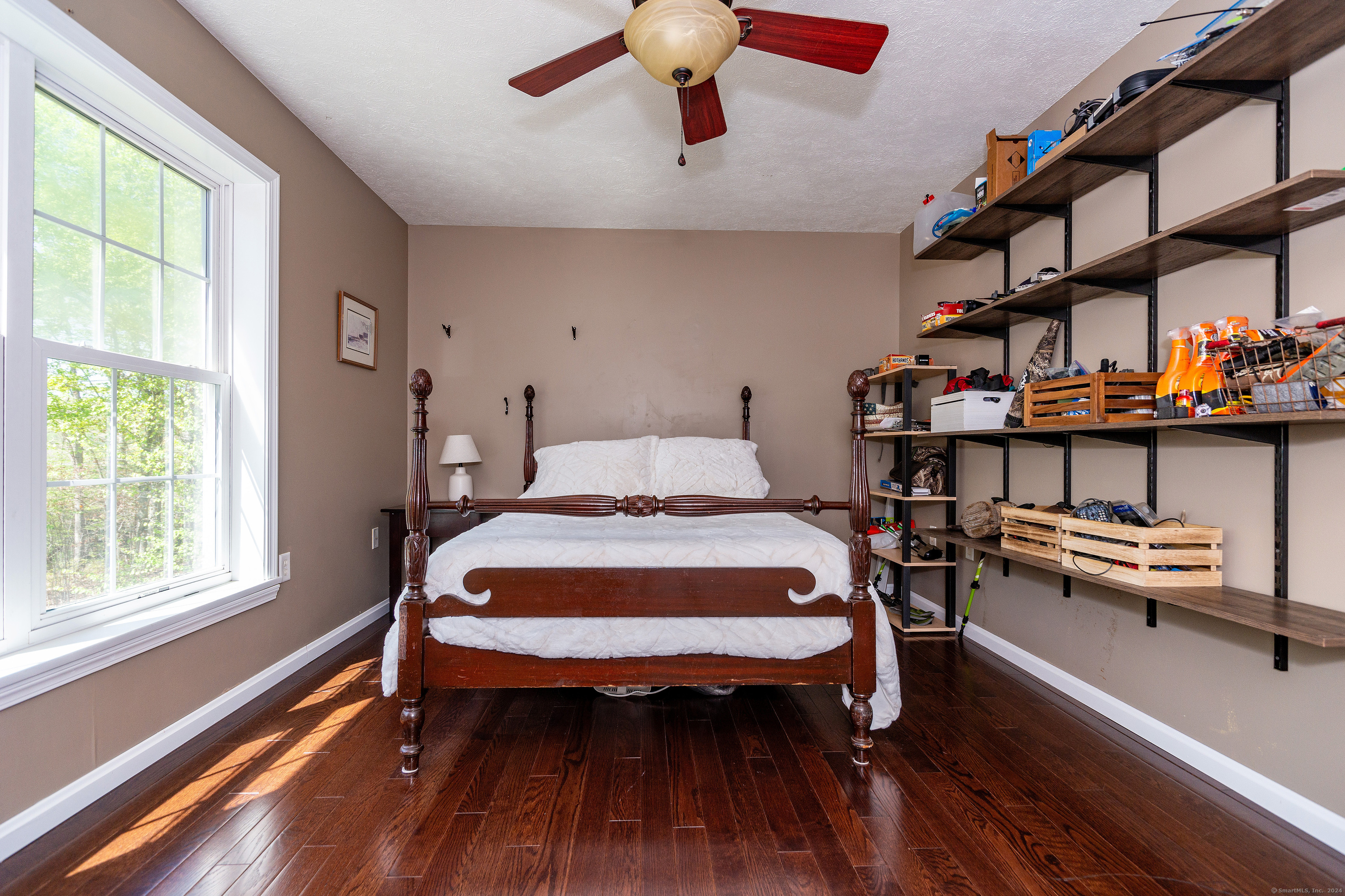 Montville, Connecticut 06382, United States, 3 Bedrooms Bedrooms, ,3 BathroomsBathrooms,Residential,Active,220682