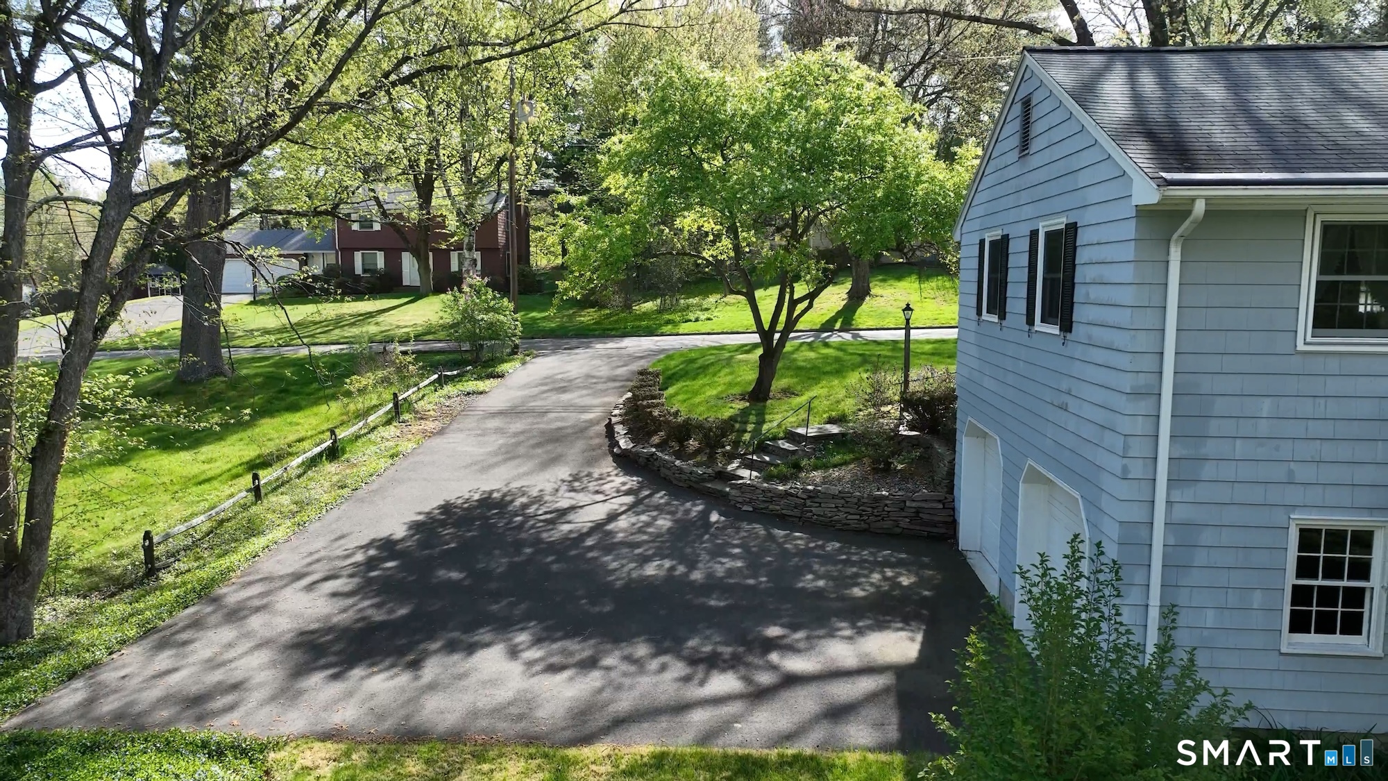 11 Hickory Lane