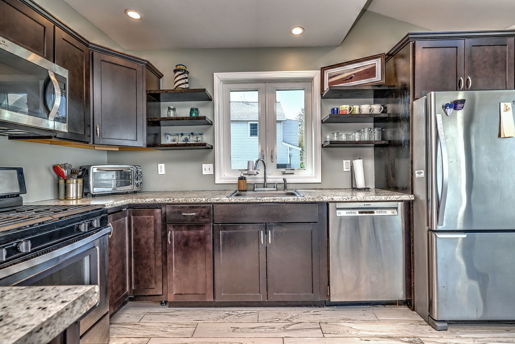 15 Chetwood Street, Milford, Connecticut image 10