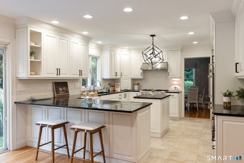 Tiny photo for 4 Windsor Court, Farmington, CT 06032 (MLS # 24203897)