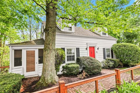 A home in New Canaan