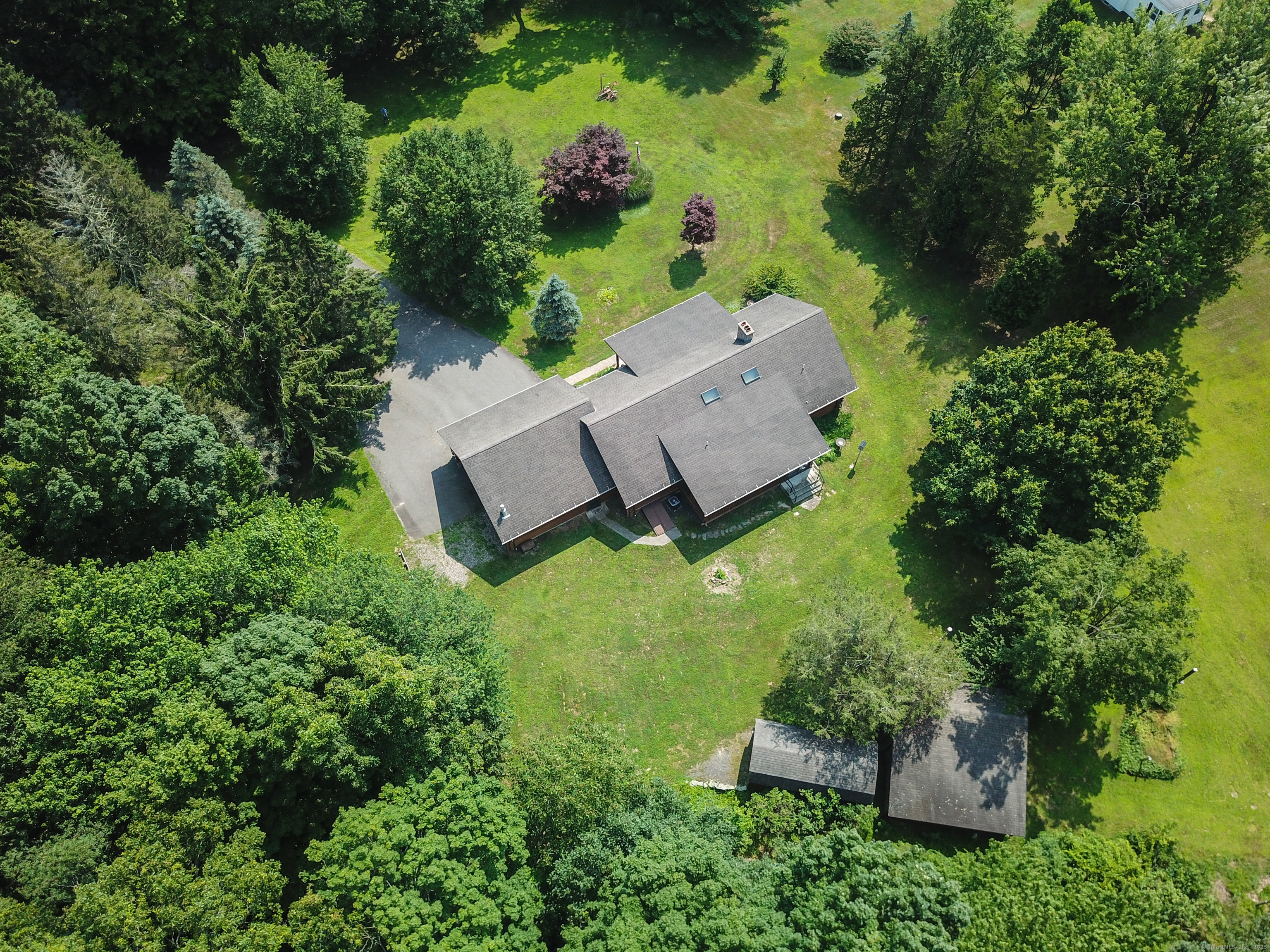 283 East Plymouth Road