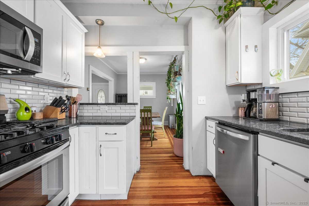 43 Gorton Street, New London, Connecticut image 7