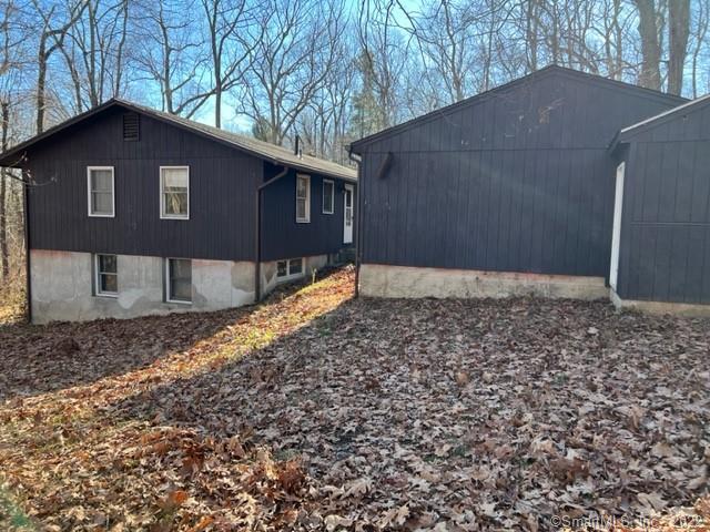 22 Red Oak Hill Road