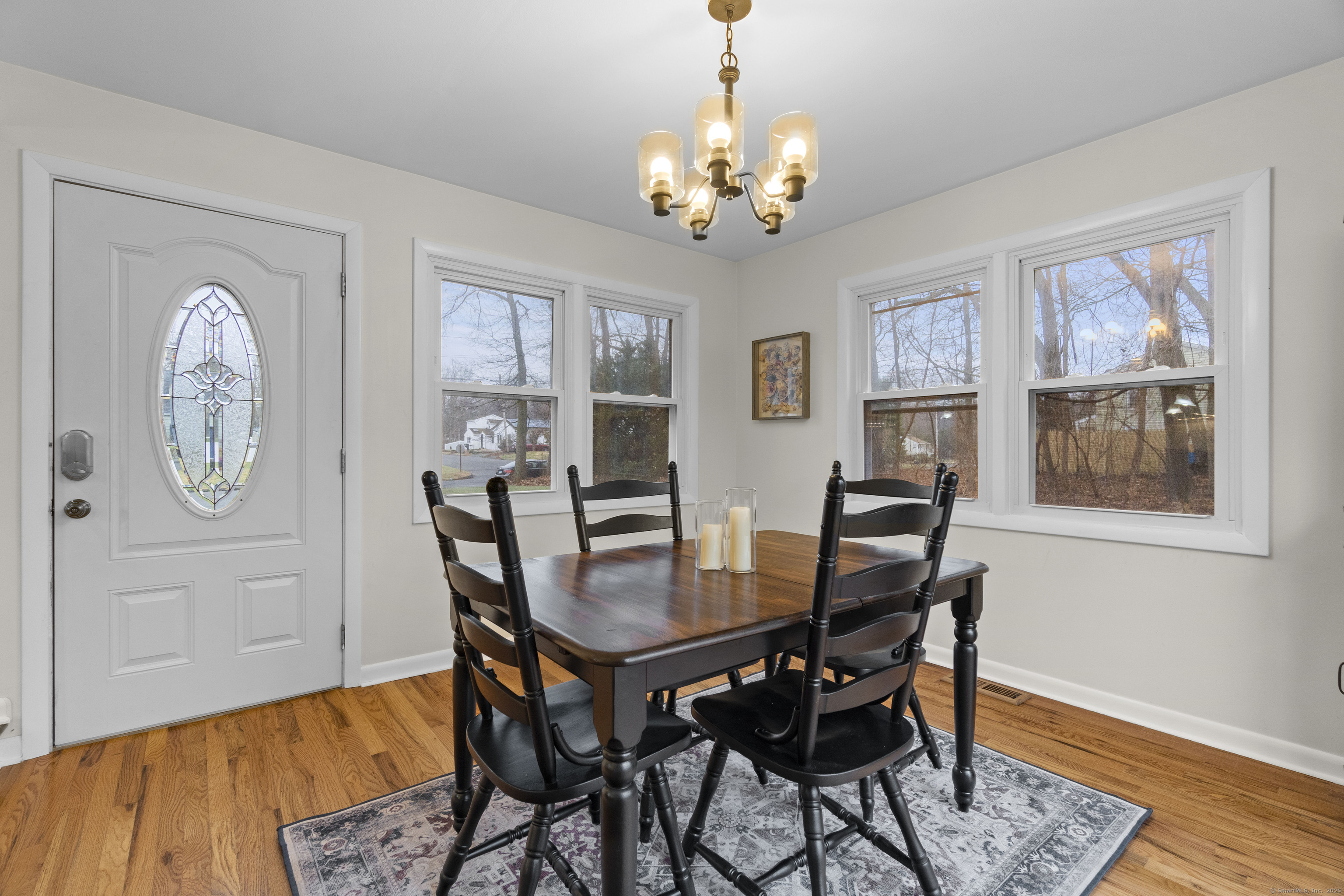 8 Roberta Road, North Haven, Connecticut image 4