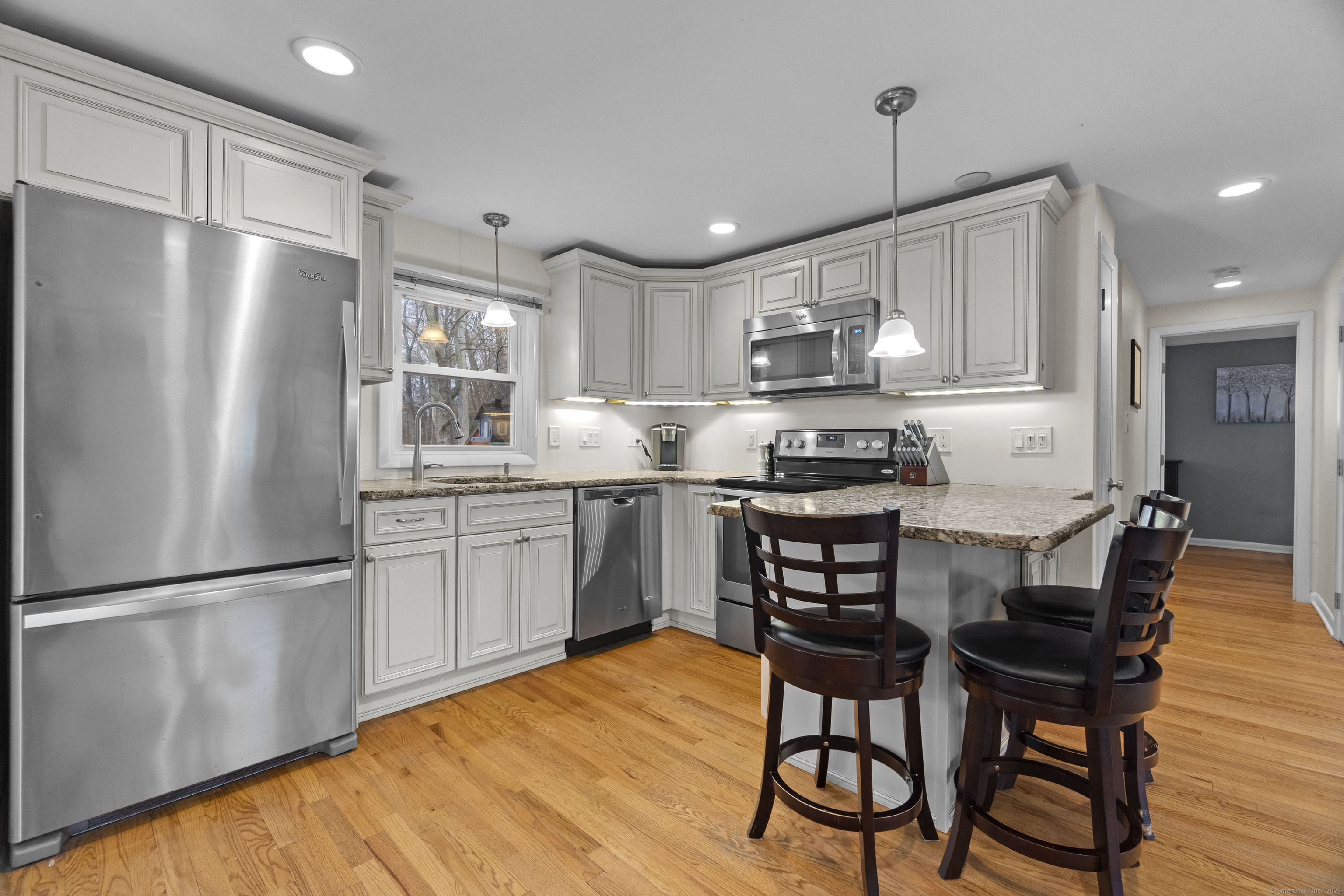 8 Roberta Road, North Haven, Connecticut image 6