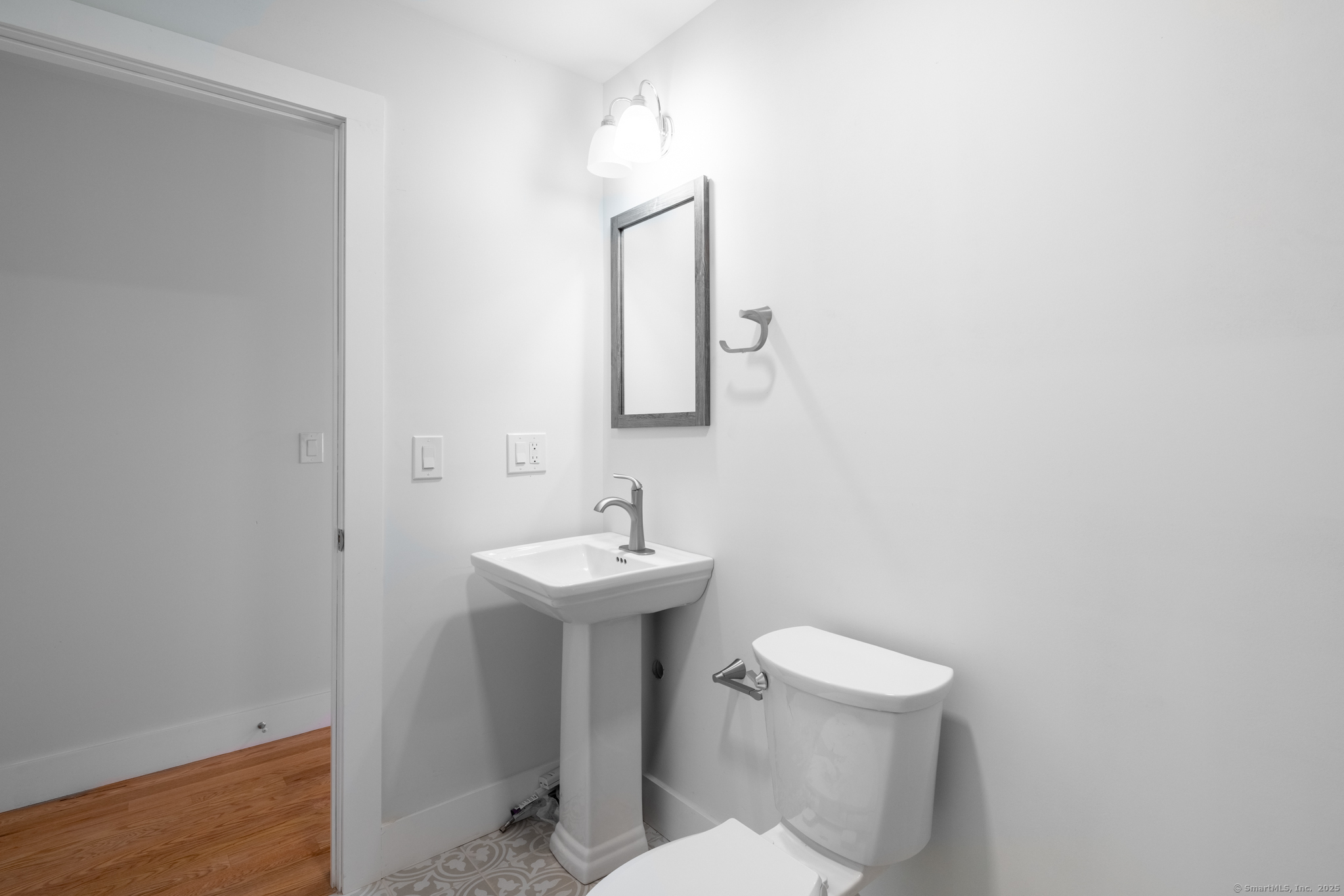 896 East Street, Middletown, Connecticut image 24