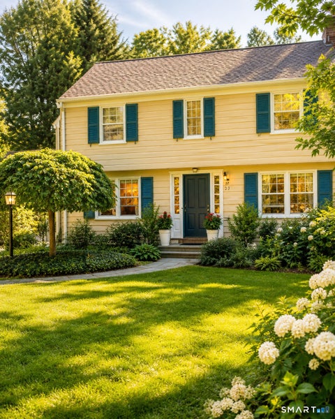 Photo of 7 Braintree Drive, West Hartford, CT 06117 (MLS # 24208475)
