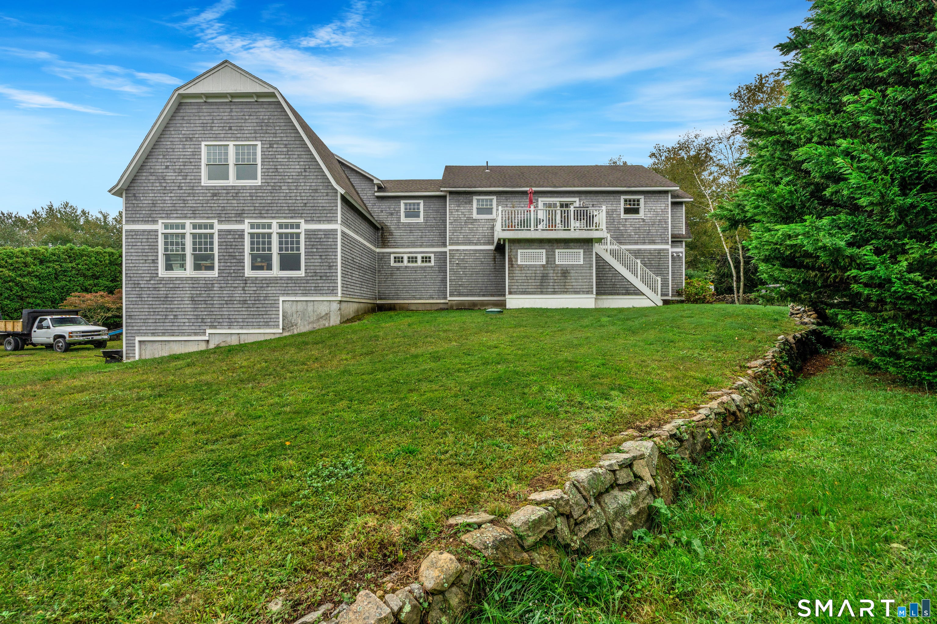 8 Montauk Avenue