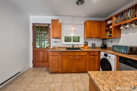 Tiny photo for 1660 Farmington Avenue #2, Farmington, CT 06085 (MLS # 24201639)
