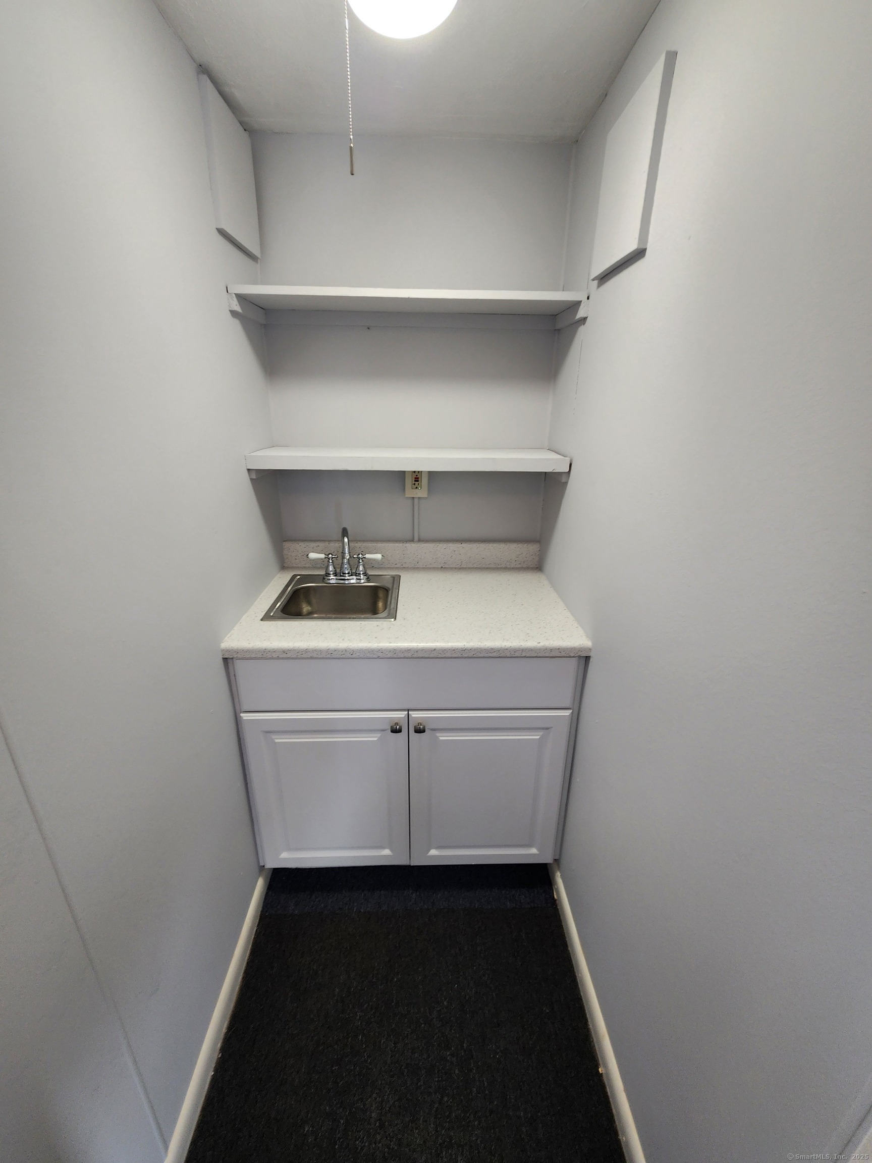 128 Saltonstall Parkway