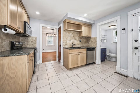 Tiny photo for 118 Englewood Avenue, West Hartford, CT 06110 (MLS # 24209783)