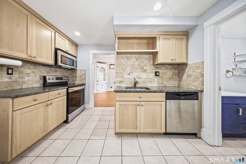 Tiny photo for 118 Englewood Avenue, West Hartford, CT 06110 (MLS # 24209783)