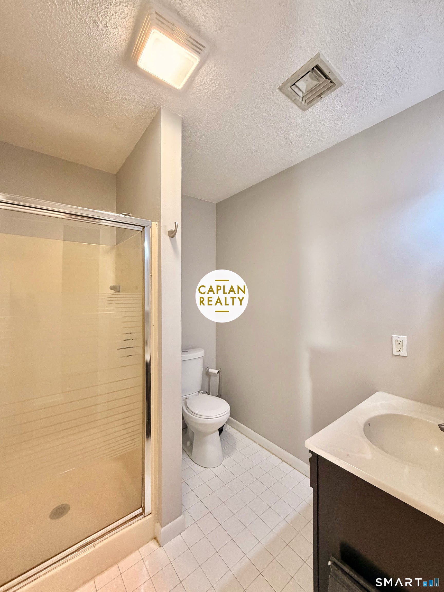 255 Pine Rock Avenue 17