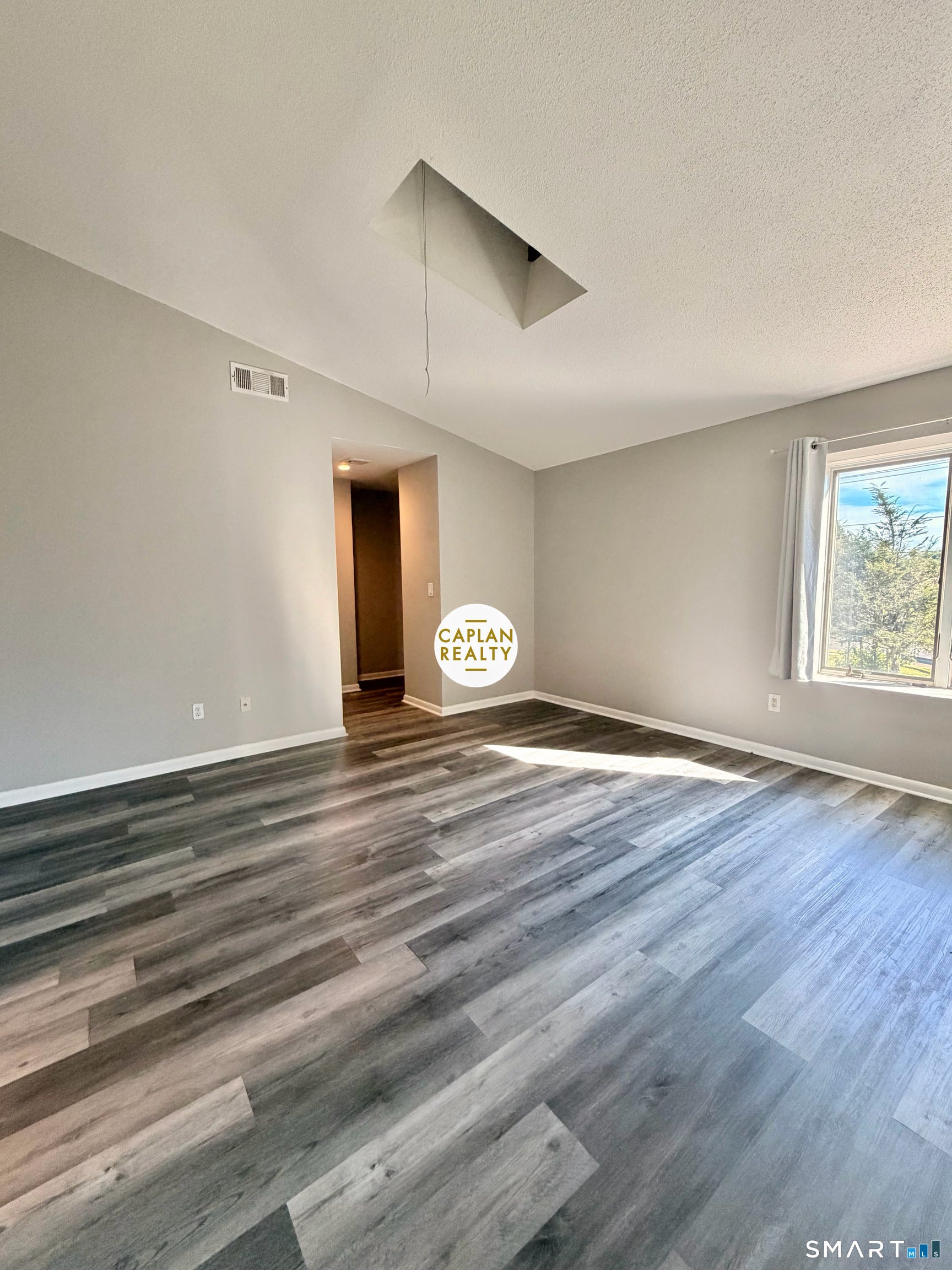255 Pine Rock Avenue 17