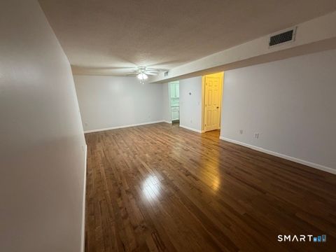 Tiny photo for 2 Concorde Way #A4, Windsor Locks, CT 06096 (MLS # 24153446)