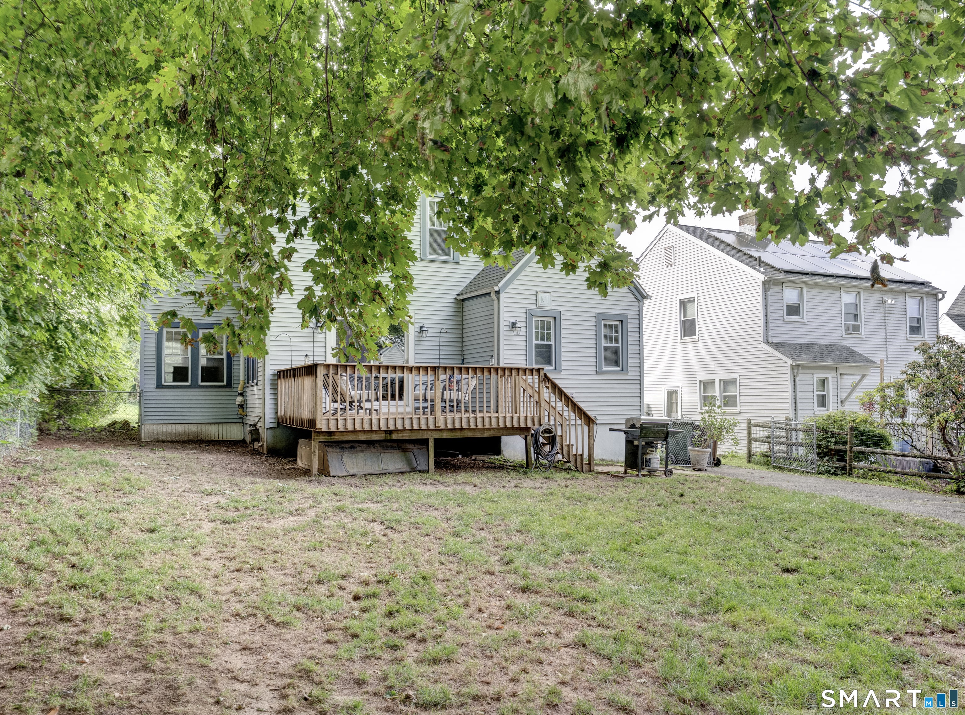 11 Dix Road