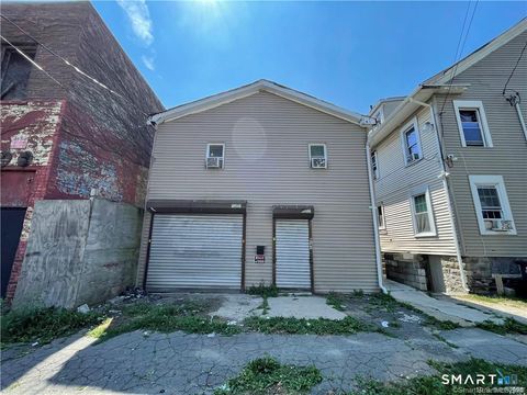 Photo of 245 Hewitt Street, Bridgeport, CT 06607 (MLS # 24152329)