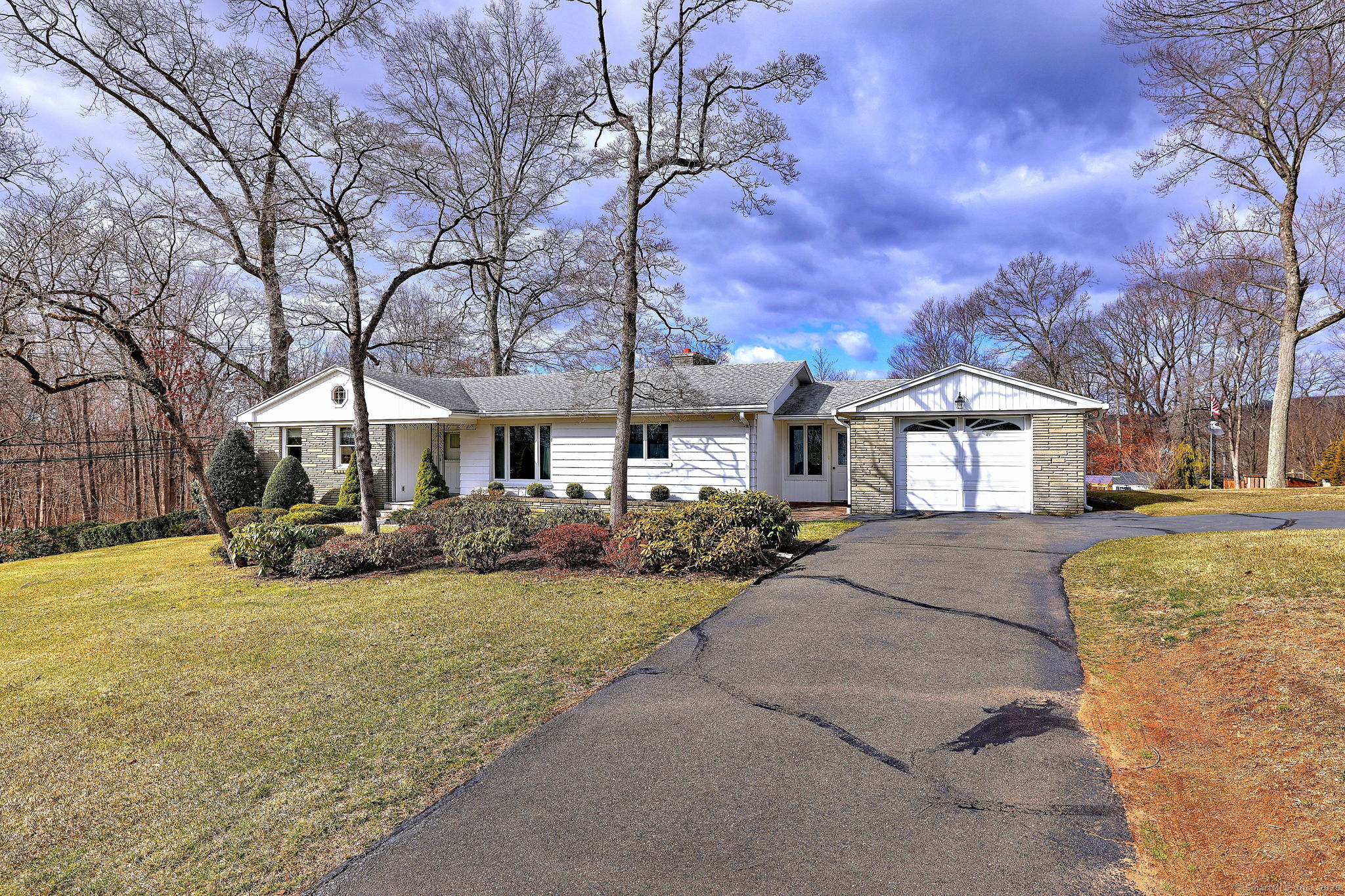 10 Hilltop Road, Hamden, Connecticut image 3