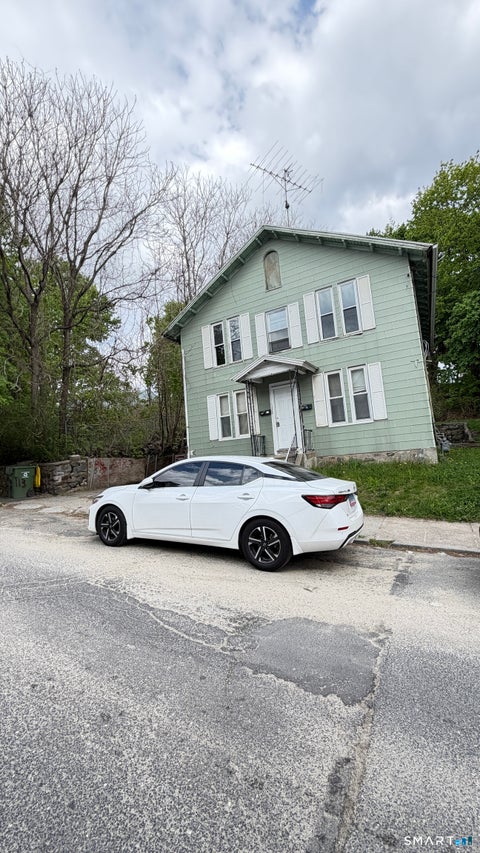 Multifamily For Rent - 113 Southview Street<br/> Waterbury, CT 06706
