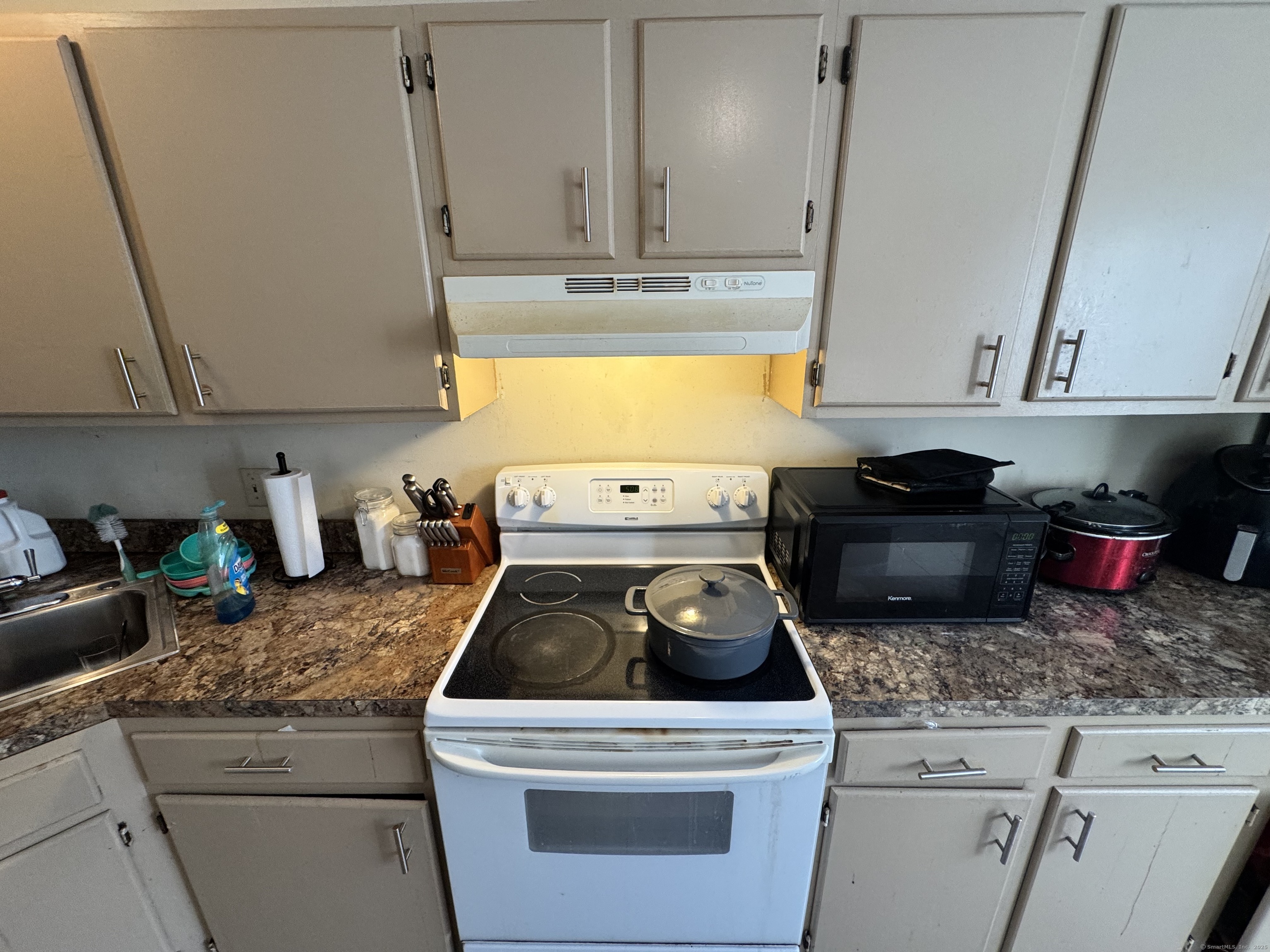519 Scott Road #APT 57, Waterbury, Connecticut image 5